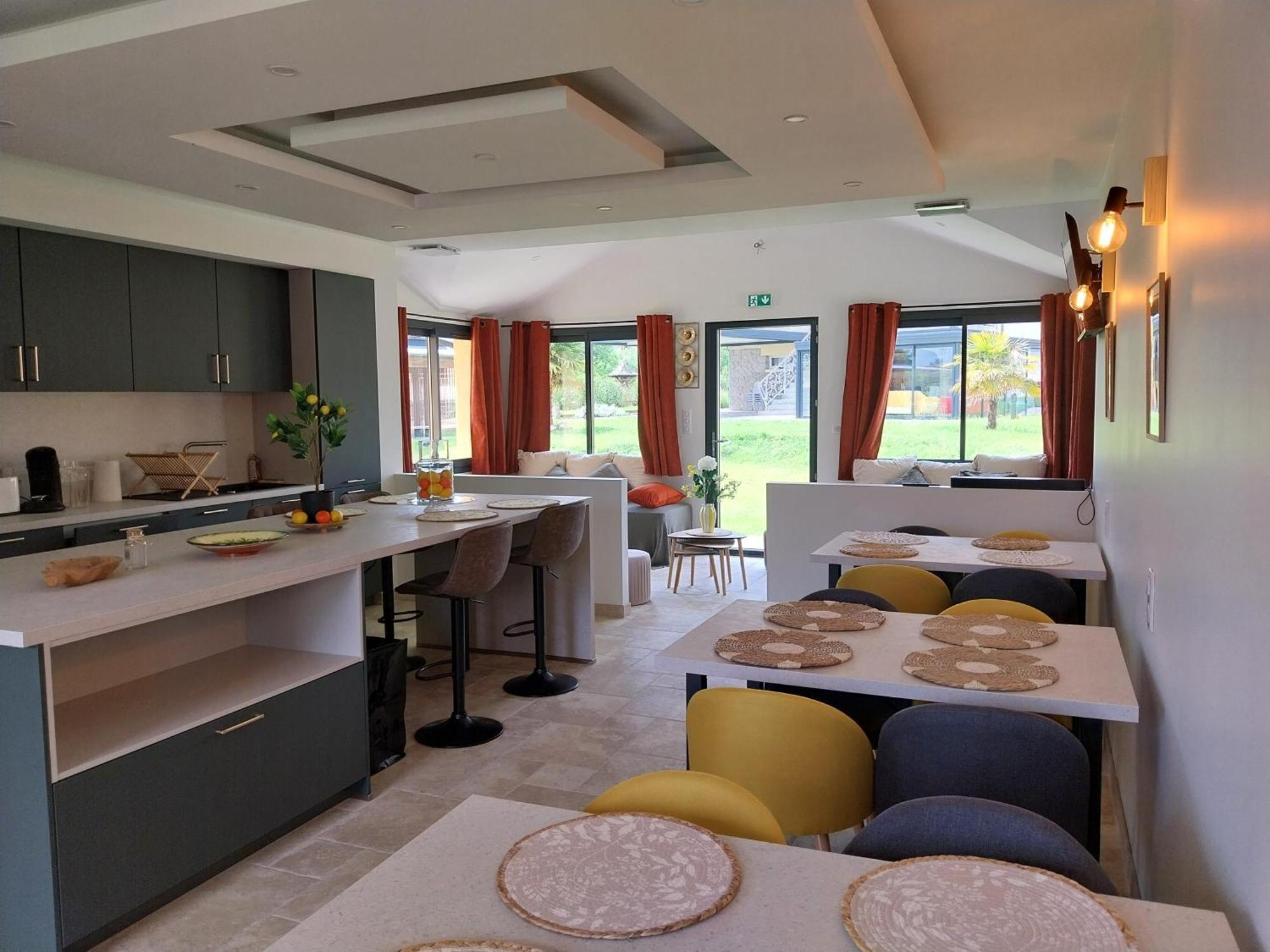 Logis Hotel Restaurant Cruzel Maurs Экстерьер фото